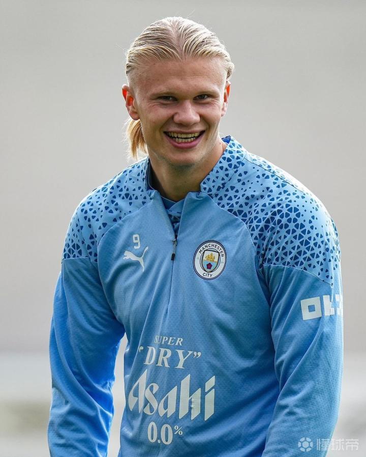 蓉城3-1泰山进8强 罗慕洛任意球双响黄政宇送点