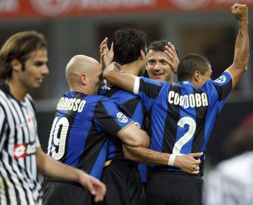 《妮姬》x《生化危机》联动pv公开 克莱尔免费领