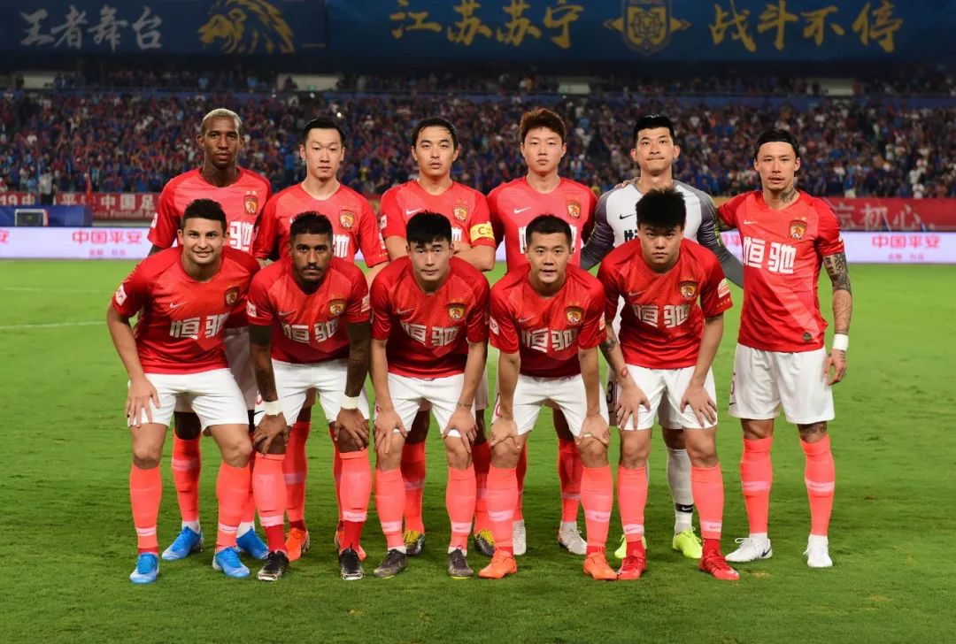 人在替补席，交易已完成！终于还是出局了！